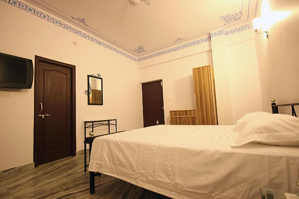 Hotel Devi Palace Udaipur Room photo